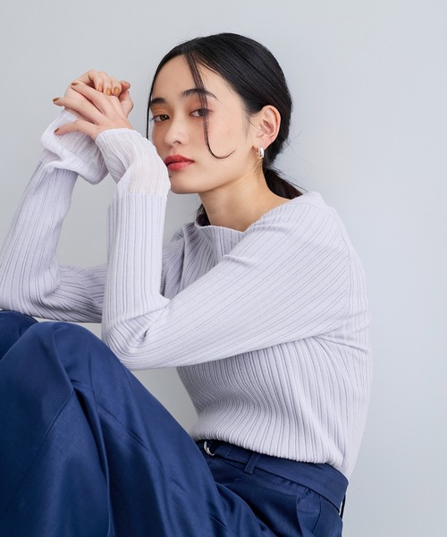 VIS(ビス)の「【洗える】袖口シアーアシメゆるVネックニット(ニット/セーター・レディース・ラベンダー/オフホワイト/ブラック・FREE)」の14枚目の写真