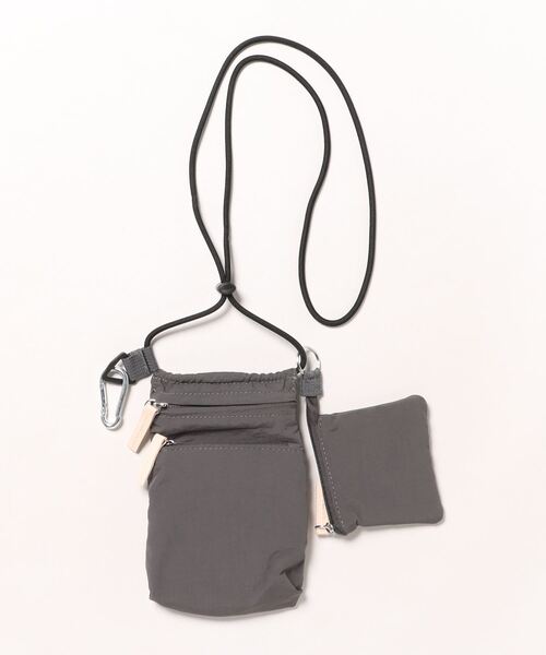 EARTH MADE（アースメイド）の「6POCKET MINI SHOULDER（ショルダーバッグ・レディース・カーキ/ライトベージュ/ブラック/ダークグレー/ライトピンク/サンドベージュ/ライトグレー/ライトパープル/ダークブルー/ミント/ブルー/キャメル/ダークネイビー/ブラウン・FREE）」の4枚目の写真