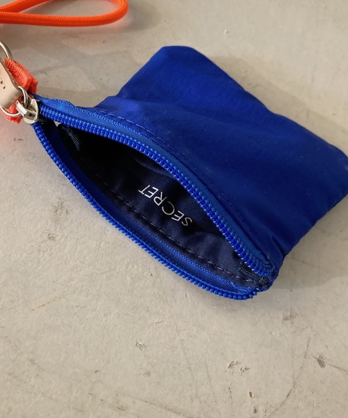 EARTH MADE（アースメイド）の「6POCKET MINI SHOULDER（ショルダーバッグ・レディース・カーキ/ライトベージュ/ブラック/ダークグレー/ライトピンク/サンドベージュ/ライトグレー/ライトパープル/ダークブルー/ミント/ブルー/キャメル/ダークネイビー/ブラウン・FREE）」の18枚目の写真