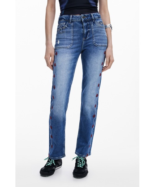 Desigual（デシグアル）の「エンブロイダリーサイドシームデニムパンツ（デニムパンツ・レディース・ブルー・38/40/42/44/36/34）」の3枚目の写真