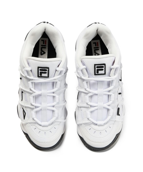 FILA（フィラ）の「FILA BARRICADE XT97（スニーカー・レディース・ブラック/ホワイト・24.0cm/23.5cm/23.0cm/22.5cm/27.5cm/26.0cm/25.5cm/25.0cm/24.5cm/29.0cm/28.0cm/27.0cm/26.5cm）」の3枚目の写真