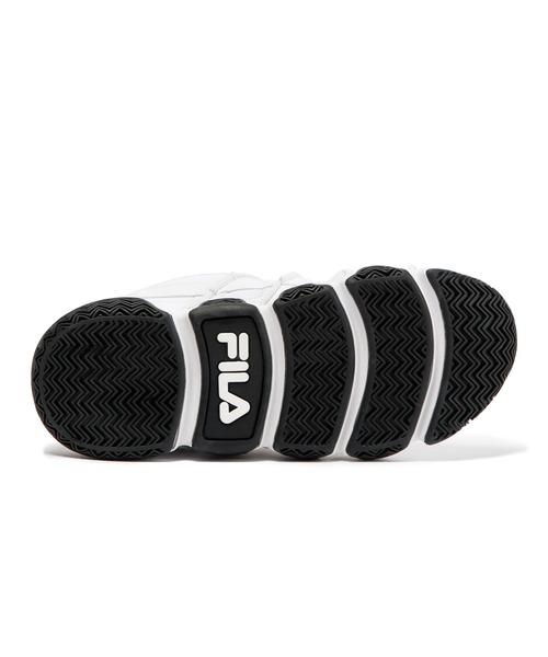 FILA（フィラ）の「FILA BARRICADE XT97（スニーカー・レディース・ブラック/ホワイト・24.0cm/23.5cm/23.0cm/22.5cm/27.5cm/26.0cm/25.5cm/25.0cm/24.5cm/29.0cm/28.0cm/27.0cm/26.5cm）」の7枚目の写真