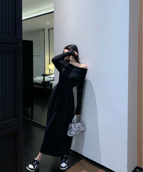 セール】オフショルダー ニット フレア ワンピース（ワンピース