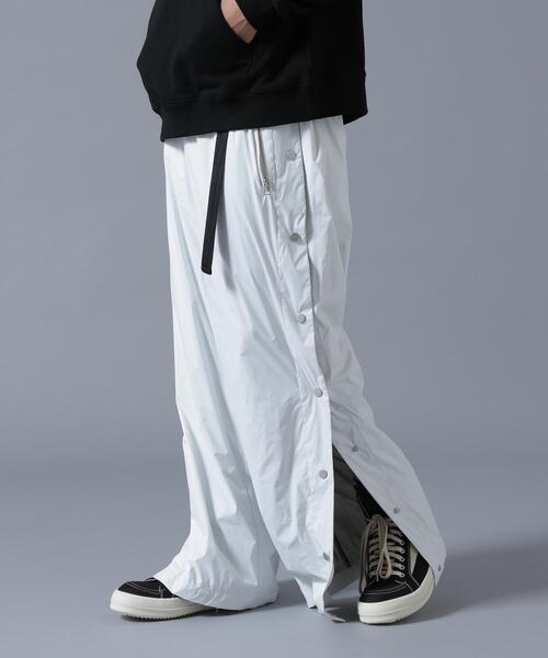 DANKE SCHON（ダンケシェーン）の「DankeSchon/ダンケシェーン/NYLON SNAP BUTTUN PANTS（その他パンツ・メンズ・ブラウン/ブラック/ホワイト・M/S/L）」の2枚目の写真