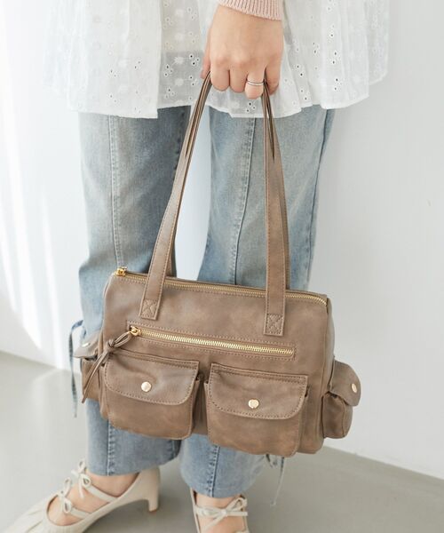 MAJESTIC LEGON(マジェスティックレゴン)の「マルチポケットアンニュイバッグ(ハンドバッグ・レディース・アイボリー/ブラウン/ピンク・FREE)」の21枚目の写真