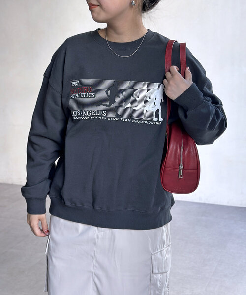 CPCM(シーピーシーエム)の「ランニング裏毛スウェット(Tシャツ/カットソー・レディース・グレー/チャコールグレー/ピンク/オレンジ・SMALL/MEDIUM)」の2枚目の写真