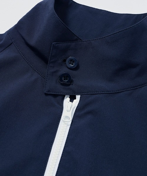 penguin BY MUNSINGWEAR(ペンギン バイ マンシングウェア)の「STYLE 2250 Nylon stretch jacket(ナイロンジャケット・メンズ・ネイビー/グリーン/レッド/ブラック・M/L/XL)」の7枚目の写真