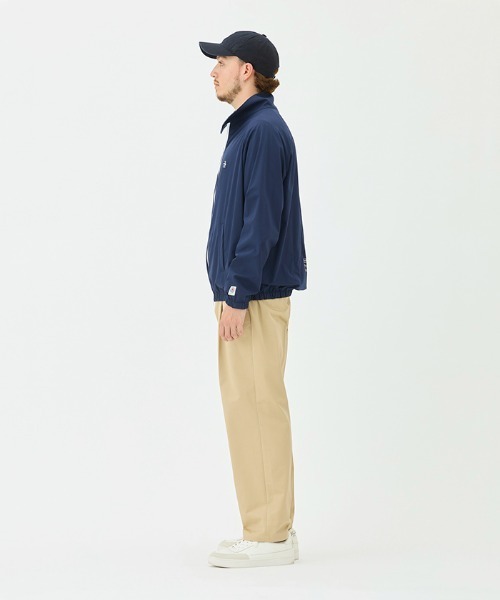 penguin BY MUNSINGWEAR(ペンギン バイ マンシングウェア)の「STYLE 2250 Nylon stretch jacket(ナイロンジャケット・メンズ・ネイビー/グリーン/レッド/ブラック・M/L/XL)」の19枚目の写真