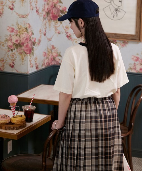 forksy.（フォルクシー）の「【The Little BAKERY TOKYO × forksy.】アソート柄 ロゴ / フォトプリント リンガー半袖TEE（Tシャツ/カットソー・レディース・ピンク/アイボリー/ネイビー/杢グレー・FREE）」の10枚目の写真
