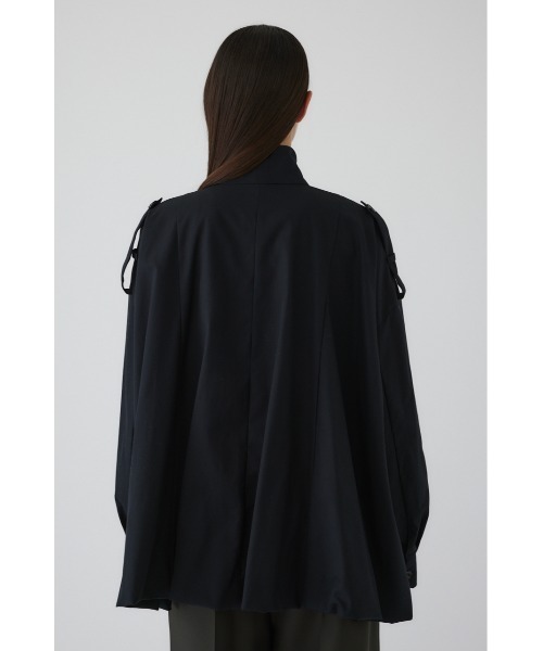 RIM.ARK（リムアーク）の「Balloon trench CT バルーントレンチコート（トレンチコート・レディース・ベージュ/ブラック・38/36）」の8枚目の写真