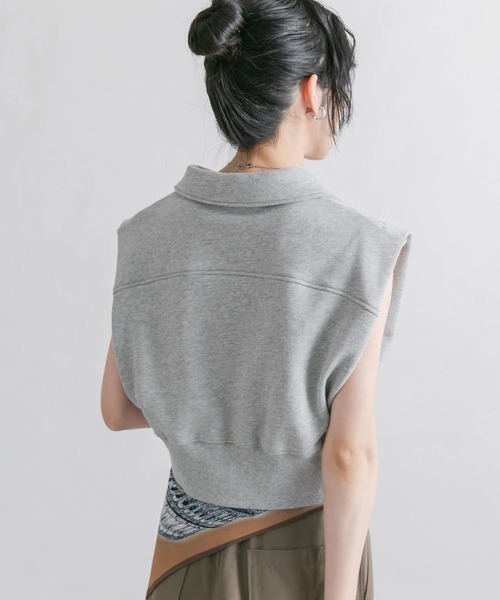 KBF（ケイビーエフ）の「ショルダータックZIPスウェット（スウェット・レディース・グレー系その他/ブラウン/ネイビー・ONE）」の11枚目の写真