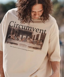 CAMBIO（カンビオ）の「mt9562-プリントT_Circumvent Tシャツ（Tシャツ/カットソー）」
