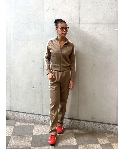 PUMA(プーマ)の「PUMA プーマ ウィメンズ T7 オールウェイズ オン ショート トラック ジャケ(ジャージ・レディース・ベージュ系その他/ブラック・MEDIUM/LARGE/X-LARGE/SMALL)」の5枚目の写真