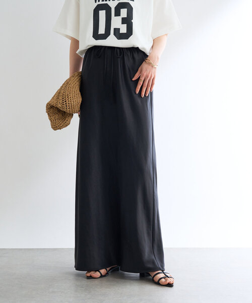 un dix cors(アンディコール)の「《ソフトな艶やかさで上品見え》ビンテージサテンスカート(スカート・レディース・ブラック/アイボリー/カーキ・FREE/S)」の10枚目の写真