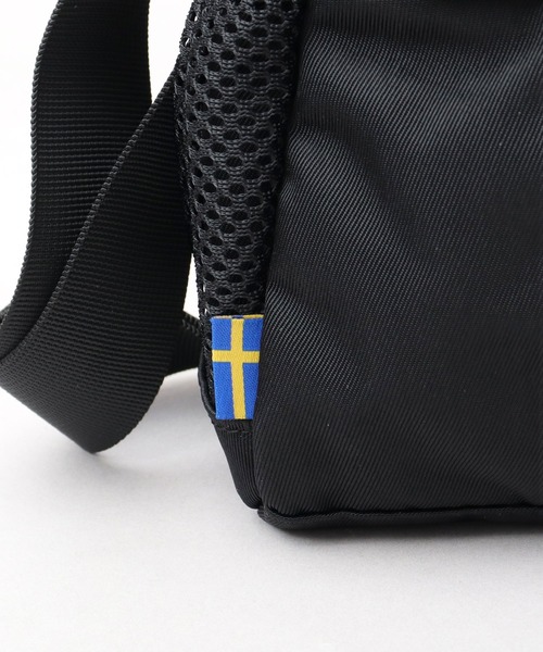 moz(モズ)の「撥水加工 ナイロン 半円型 ラウンドミニショルダーバッグ アウトドアシリーズ(ショルダーバッグ・レディース・グレー/ブルー/ブラック・FREE)」の19枚目の写真