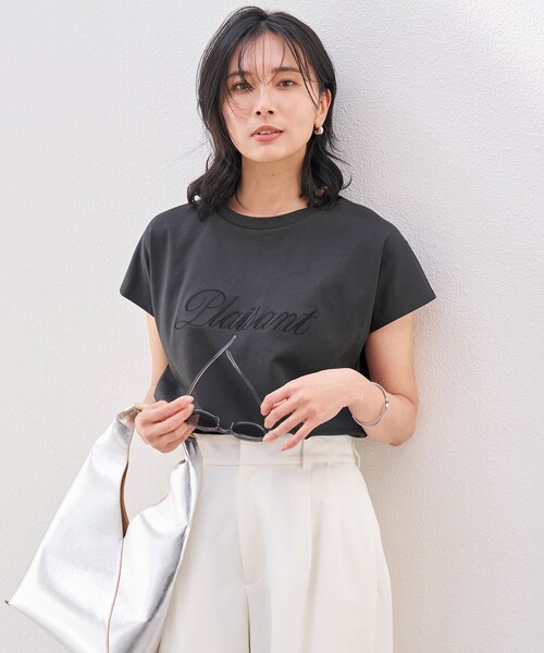 UNFILO(アンフィーロ)の「【新色追加】BEAUTY FORM-Tコットン ロゴフレンチT(Tシャツ/カットソー・レディース・ホワイト系2/ホワイト系1/ライトグレー系1/ベージュ系1/ネイビー系1/グレー系1/ホワイト系3/ライトグレー系2/ダークブラウン系3/ブラック系2・X-LARGE/XX-LARGE)」の7枚目の写真