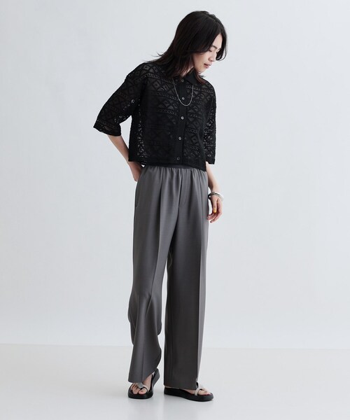 GALLEST(ギャレスト)の「ハーフスリーブレースポロ(シャツ/ブラウス・レディース・ブラック/オフホワイト・38)」の3枚目の写真