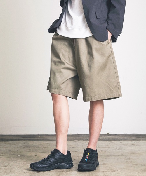 Magine（マージン）の「ワイドチノショーツ（チノパンツ・メンズ・グレー/ブラック/ダークネイビー/ダークベージュ・マルチサイズ）」の3枚目の写真