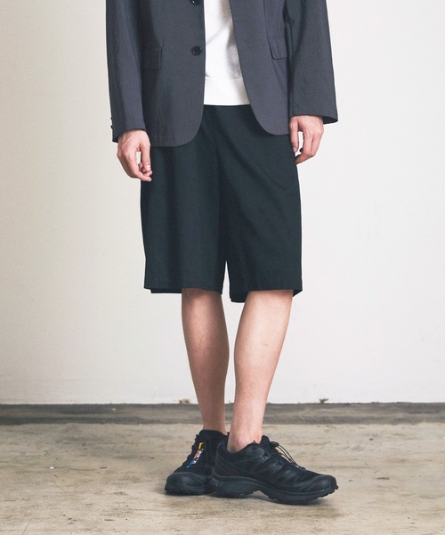Magine（マージン）の「ワイドチノショーツ（チノパンツ・メンズ・グレー/ブラック/ダークネイビー/ダークベージュ・マルチサイズ）」の8枚目の写真