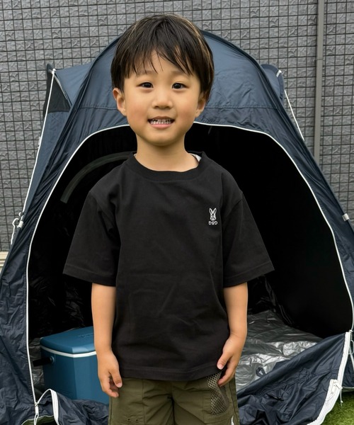 DOD（ディーオーディー）の「【DOD別注】コロコロタビッティー / キッズ（Tシャツ/カットソー・キッズ・ベージュ/ブラック/ピンク/ホワイト/グレー/サックスブルー・150/130/110）」の15枚目の写真