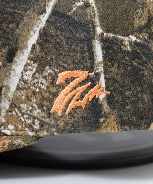 7Union(セブンユニオン)の「7UNION 7 THUNDER TREE CAMO カモフラージュ刺繍ロゴ6パネルキャップ(キャップ・メンズ・カモフラージュ・FREE)」の5枚目の写真