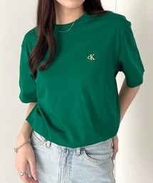 Calvin Klein(カルバン・クライン)/CK ワンポイント モノグラム ロゴ刺繍 クルーネック 半袖 Tシャツ/SS EASY MONOGRAM TEE