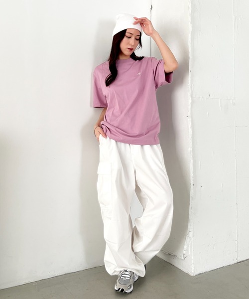 Calvin Klein(カルバン・クライン)の「Calvin Klein(カルバン・クライン)/CK ワンポイント モノグラム ロゴ刺繍 クルーネック 半袖 Tシャツ/SS EASY MONOGRAM TEE(Tシャツ/カットソー・レディース・グリーン/ピンク/グリーン系その他/ネイビー/レッド/ライム/ブルー/チャコールグレー/グレー/ライトブルー・XL/L/M/S)」の20枚目の写真