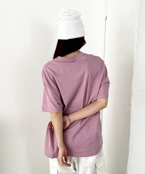 Calvin Klein(カルバン・クライン)の「Calvin Klein(カルバン・クライン)/CK ワンポイント モノグラム ロゴ刺繍 クルーネック 半袖 Tシャツ/SS EASY MONOGRAM TEE(Tシャツ/カットソー・レディース・グリーン/ピンク/グリーン系その他/ネイビー/レッド/ライム/ブルー/チャコールグレー/グレー/ライトブルー・XL/L/M/S)」の19枚目の写真