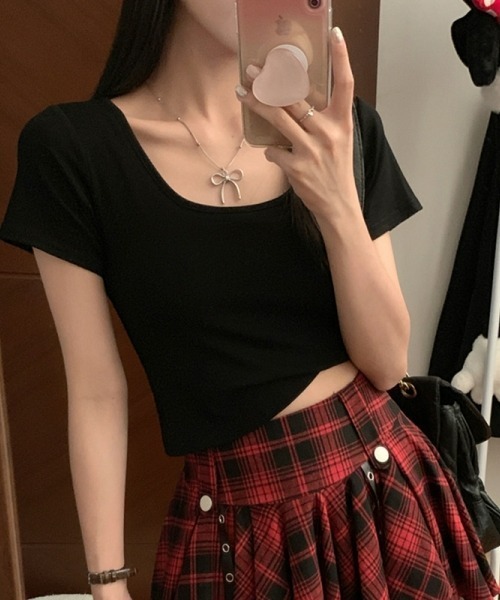 gossip！ロサンゼルス（ゴシップロサンゼルス）の「Y2KバタフライカットアウトバックUネックTシャツ（パッド付き）（Tシャツ/カットソー・レディース・ブラック/ホワイト/レッド・FREE）」の7枚目の写真