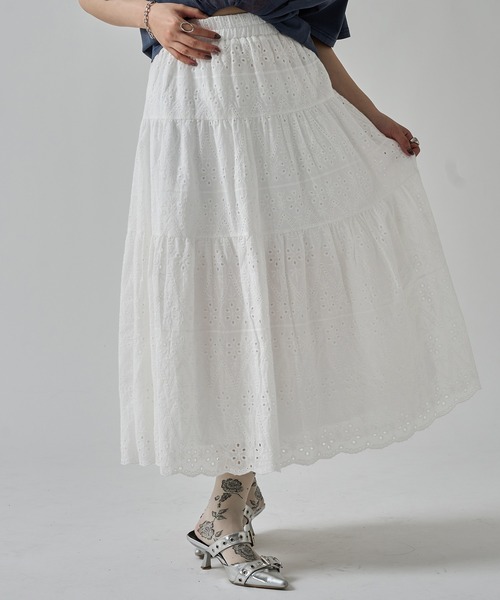 apres jour mignon(アプレジュールミニョン)の「コットンレースティアードミディスカート【ZOZOTOWN限定アイテム】(スカート・レディース・ホワイト系その他2/オフホワイト・フリー)」の4枚目の写真
