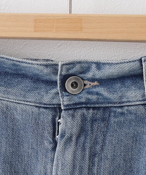 Maison Margiela（メゾンマルジェラ）の「MAISON MARGIELA (メゾン マルジェラ) Loose Fit Denim Trousers（スラックス・メンズ・ブルー・40）」の5枚目の写真