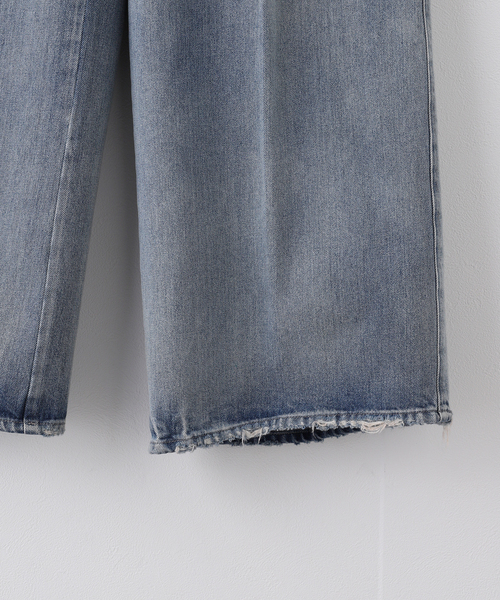 Maison Margiela（メゾンマルジェラ）の「MAISON MARGIELA (メゾン マルジェラ) Loose Fit Denim Trousers（スラックス・メンズ・ブルー・40）」の8枚目の写真