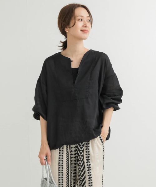 URBAN RESEARCH DOORS（アーバンリサーチドアーズ）の「リネンブレンドドロストチュニック（チュニック・レディース・オフホワイト/ナチュラル/スミクロ・MEDIUM）」の12枚目の写真