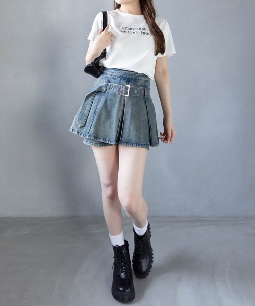 clear（クリア）の「ラインストーンリボンロゴTシャツ[大人 ガーリー バレエコア 着回し抜群]（Tシャツ/カットソー・レディース・ピンク/ブラック/オフホワイト・F）」の6枚目の写真