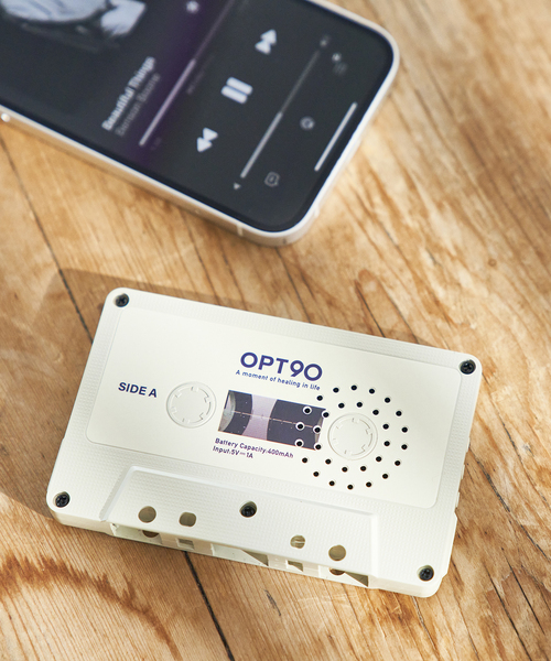 Opt!(オプト)の「★《WEB限定》【Opt!/オプト】Cassette Speaker スピーカー(生活家電・レディース・シルバー/ゴールド/イエロー/アイボリー/ブラック/ガンメタ・FREE)」の2枚目の写真