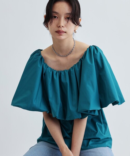 GALLEST（ギャレスト）の「ボリュームオフショルブラウス（シャツ/ブラウス・レディース・ホワイト/グリーン/ベージュ/ブラック・38）」の5枚目の写真