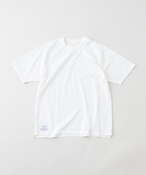 THE INOUE BROTHERS(ザイノウエブラザーズ)の「THE INOUE BROTHERS / ザ イノウエブラザーズ Boxy T-shirt(Tシャツ/カットソー・メンズ・ホワイト/ブラック・LARGE/MEDIUM)」の1枚目の写真