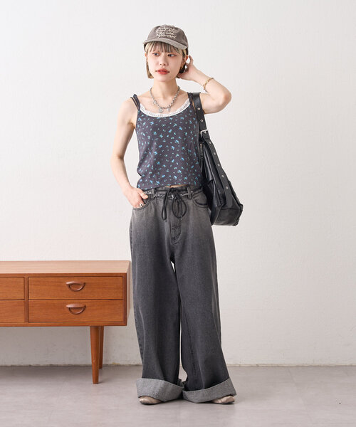 w closet（ダブルクローゼット）の「小花レースキャミ（キャミソール・レディース・アイボリー/チャコールグレー/グレー・FREE）」の16枚目の写真