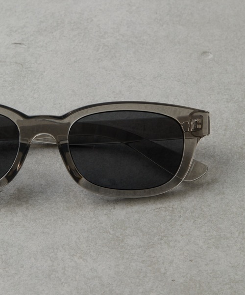 COLONY 2139（コロニートゥーワンスリーナイン）の「スクエアサングラス（サングラス・レディース・ブラック/クリア・FREE）」の13枚目の写真