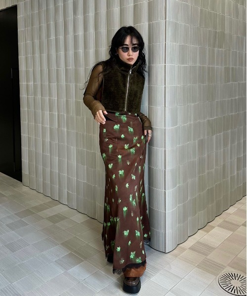 Ameri（アメリ）の「BOA HIGH NECK BOLERO（カーディガン/ボレロ・レディース・ブラック/カーキ/グレイッシュベージュ・FREE）」の8枚目の写真