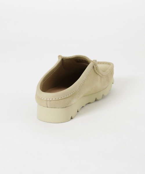 Clarks(クラークス)の「Clarks Wallabee Slip(その他シューズ・メンズ・ベージュ・7/7.5/8/8.5/9)」の4枚目の写真