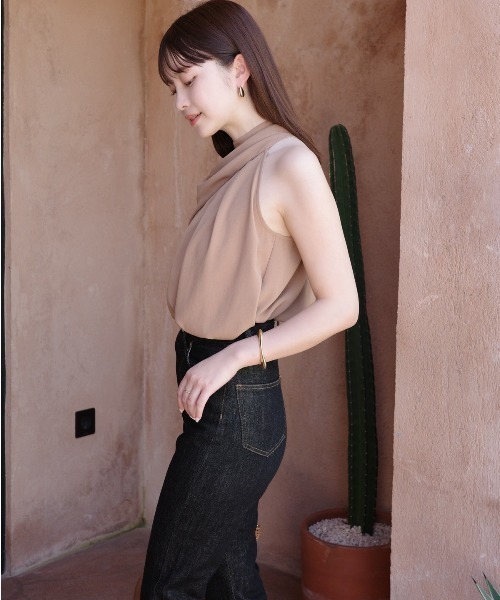 anuans ホルターニュアンスネックトップス ホルターニュアンスネックトップス（シャツ/ブラウス）｜anuans（ア