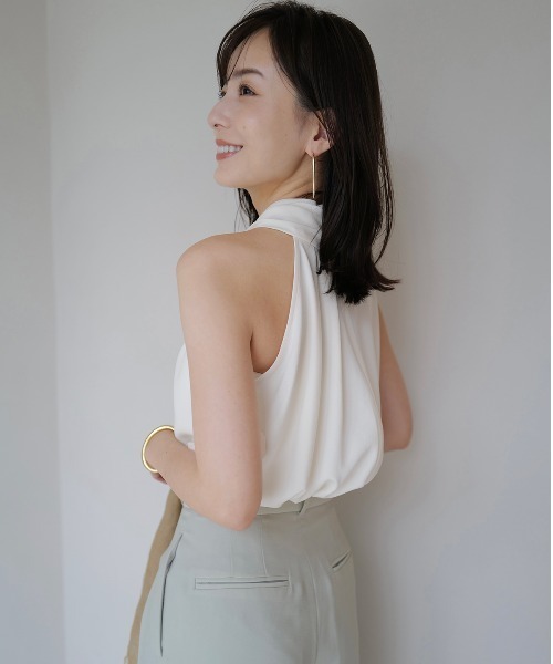 ホルターニュアンスネックトップス（シャツ/ブラウス）｜anuans（ア