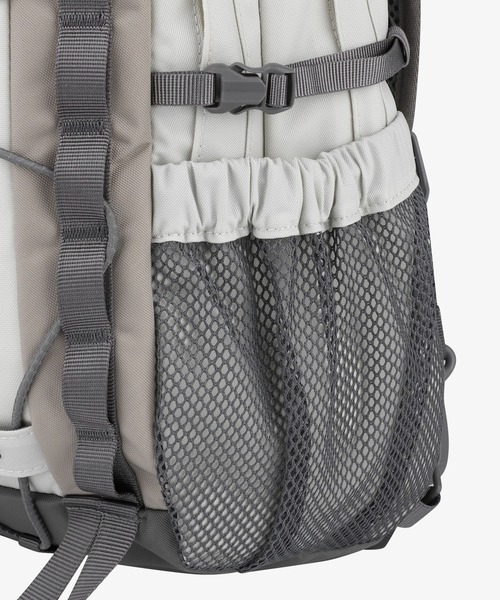 THE NORTH FACE(ザノースフェイス)の「【韓国限定・日本未入荷】THE NORTH FACE SUPER ONE WAY / ノースフェイス スーパーワンウェイバッグ(ボディバッグ/ウエストポーチ・メンズ・シルバーグレー/グレー/ピンク/ブラック/ライトグレー・FREE)」の8枚目の写真