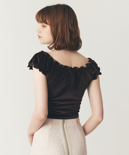 DEICY（デイシー）の「ベロアギャザーショートトップス（Tシャツ/カットソー・レディース・ダークブラウン/レッド/ピンク・FREE）」の21枚目の写真