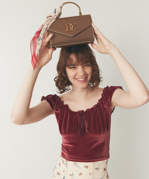 DEICY（デイシー）の「ベロアギャザーショートトップス（Tシャツ/カットソー・レディース・ダークブラウン/レッド/ピンク・FREE）」の4枚目の写真