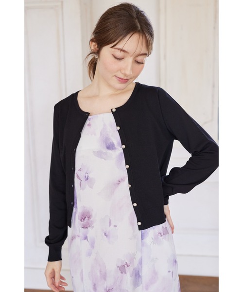 tocco closet(トッコ クローゼット)の「クリアビジュー釦カーディガン(Tシャツ/カットソー・レディース・ブラック/ピンクベージュ/オフホワイト/ブルー・M)」の13枚目の写真