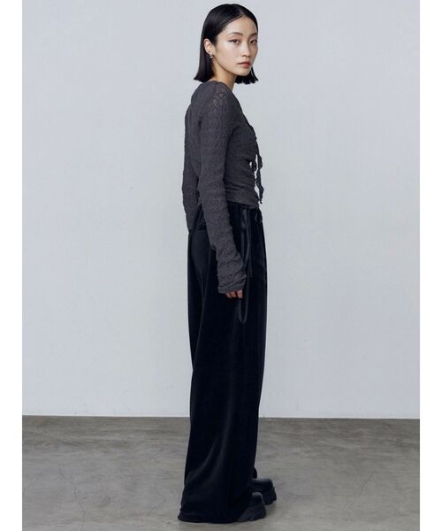 EMODA(エモダ)の「サイドリボンベロアパンツ(その他パンツ・レディース・グレー/ブラック・FREE)」の3枚目の写真