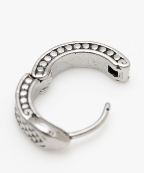チャイハネ（チャイハネ）の「【チャイハネ】ヘビマキMEN'Sピアス（ピアス（両耳用）・メンズ・シルバー/ゴールド・FREE）」の4枚目の写真
