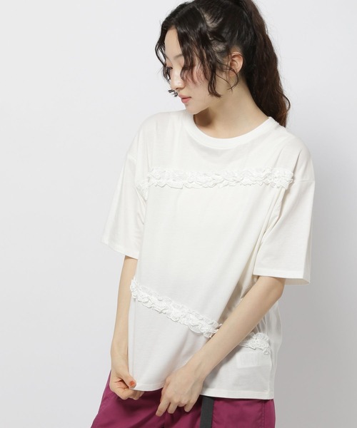 niko and...(ニコアンド)の「レースドッキングTシャツ(Tシャツ/カットソー・レディース・チャコール/ホワイト/オフホワイト・MEDIUM/LARGE)」の1枚目の写真